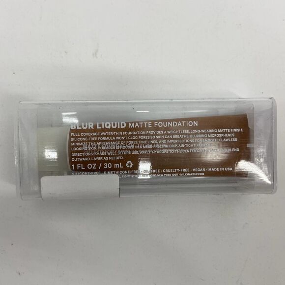 Milk Makeup Blur Liquid Matte Foundation Golden Deep 1 fl oz New - Picture 2 of 3